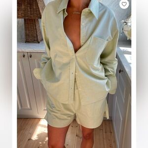 Djerf Avenue Breezy Shirt Green Size Medium